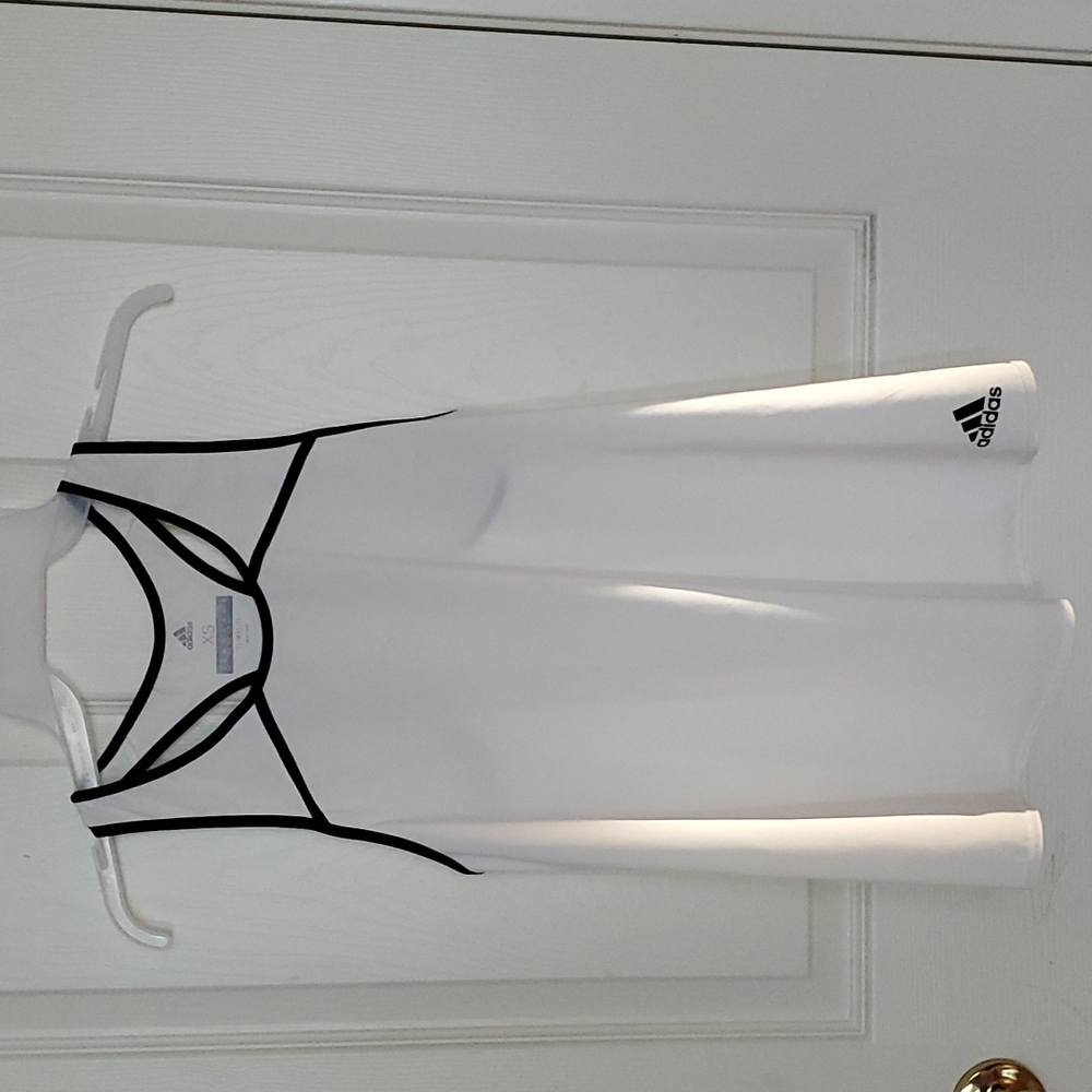 Adidas tank
